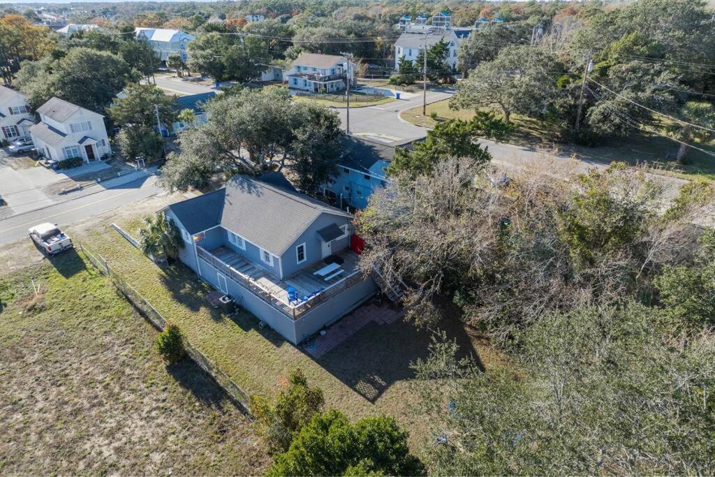 Gorgeous Centrally Located Ocean View 2 King, Huge Private Yard & Deck, Firepit, Bbq, & Game Tables Μιρτλ Μπιτς Εξωτερικό φωτογραφία